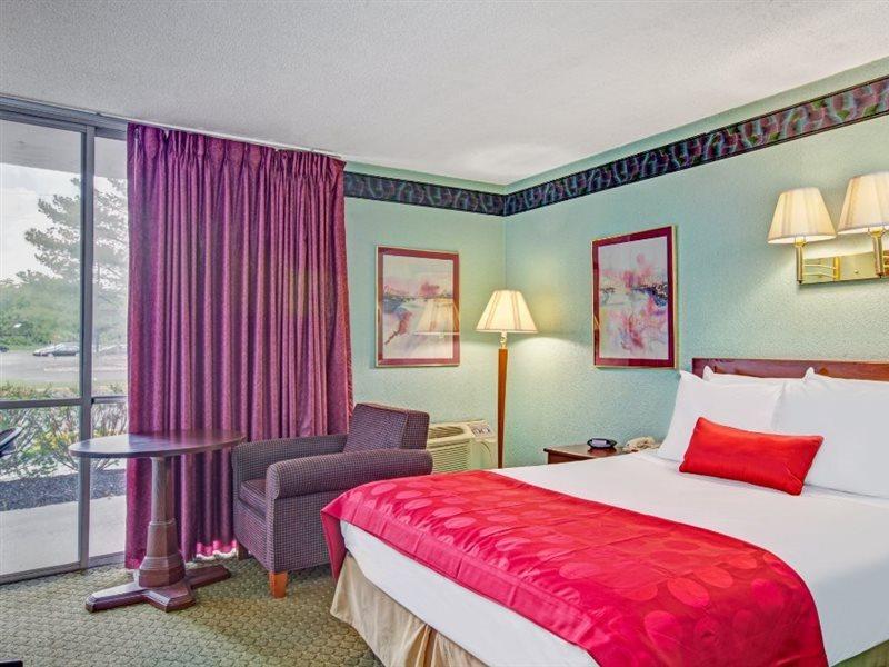 Ramada By Wyndham Parsippany Ξενοδοχείο Εξωτερικό φωτογραφία